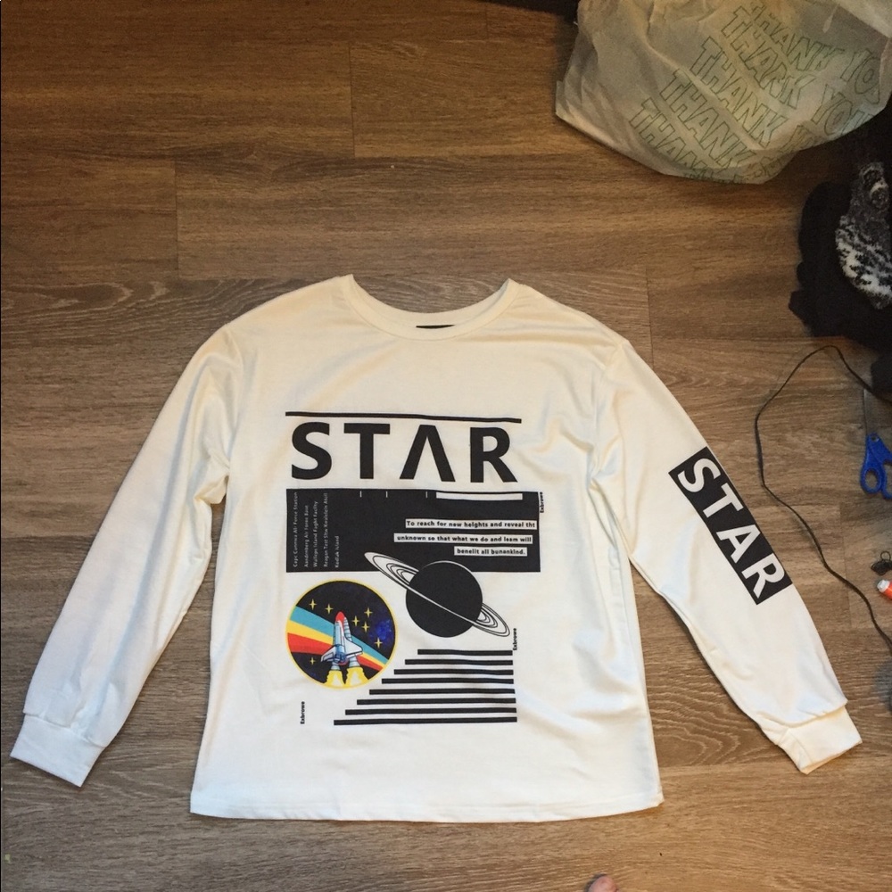 💋2 for $20!💋 SheIn Star White Long Sleeve Top